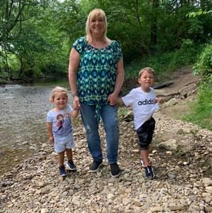 Meet your Posher, Robin